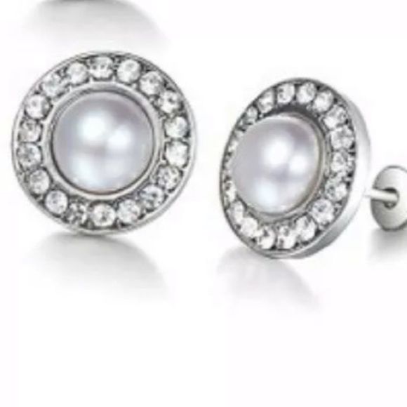 Pearl earrings, silver - Picture 1 of 6